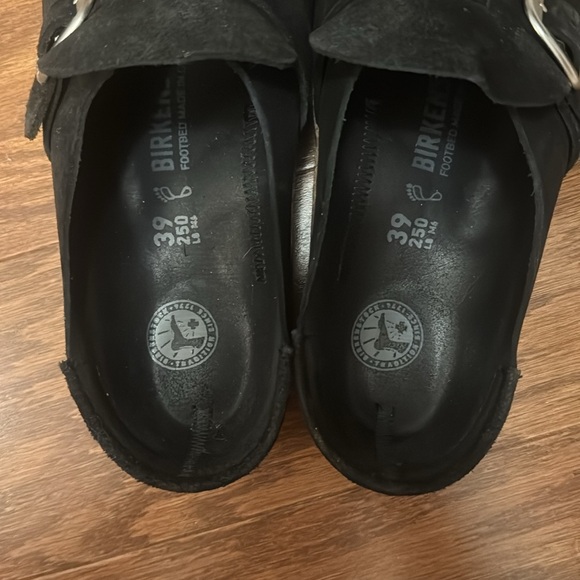 New Without Tags Birkenstock Buckley in Black Suede Leather- Never warn. - Picture 3 of 5